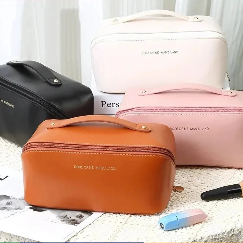 Necessaire Feminina com Múltiplos Compartimentos