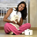 Bebedouro Inteligente Sem Fio 2.6L NEWPET – Fonte de Água com Sensor Automático para Gatos e Cães!